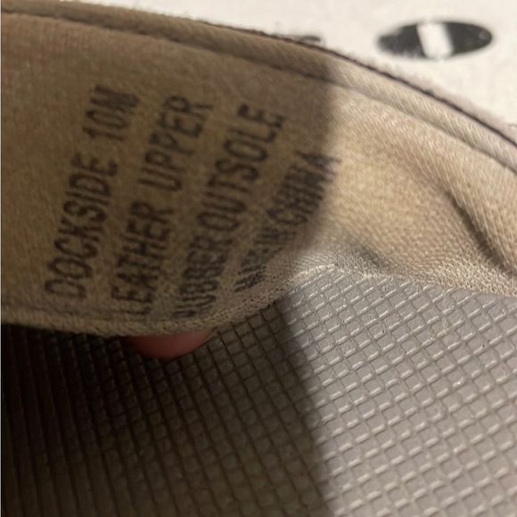 Johnnie-O Dockside Surfer Beach Gray Leather Flip Flop Sandals Men’s 10 - Picture 6 of 7